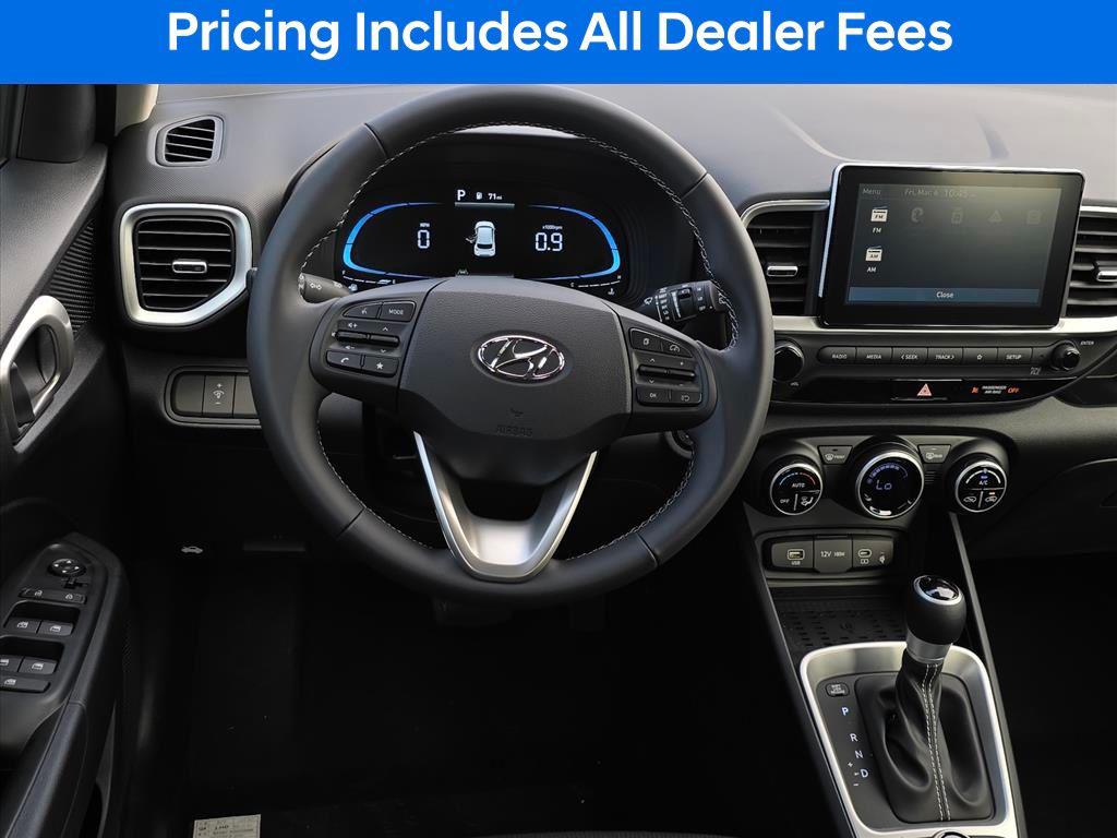 2026 Hyundai Venue SEL - Photo 13