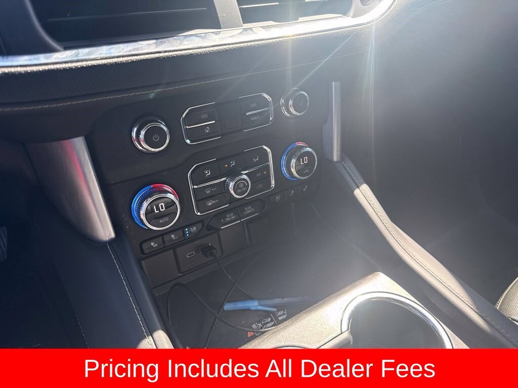 Used 2023 GMC Yukon SLT SUV