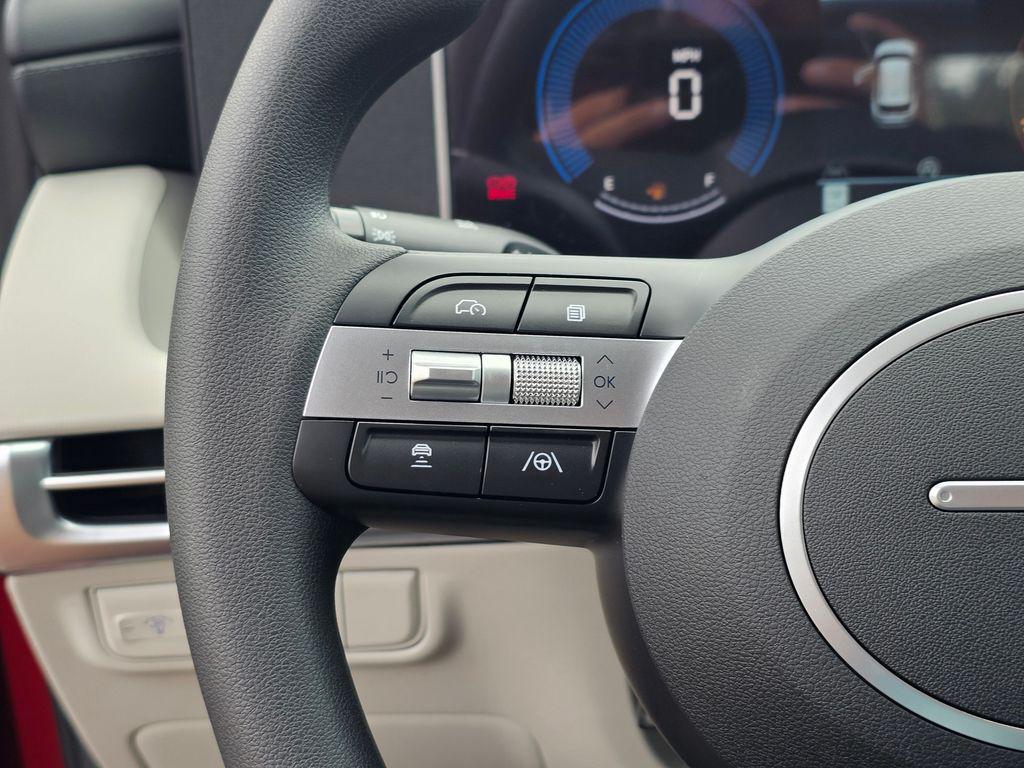 2025 Hyundai Tucson SE - Photo 26