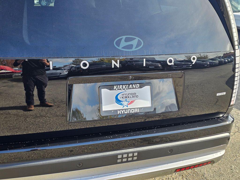 2026 Hyundai IONIQ 9 SE - Photo 16
