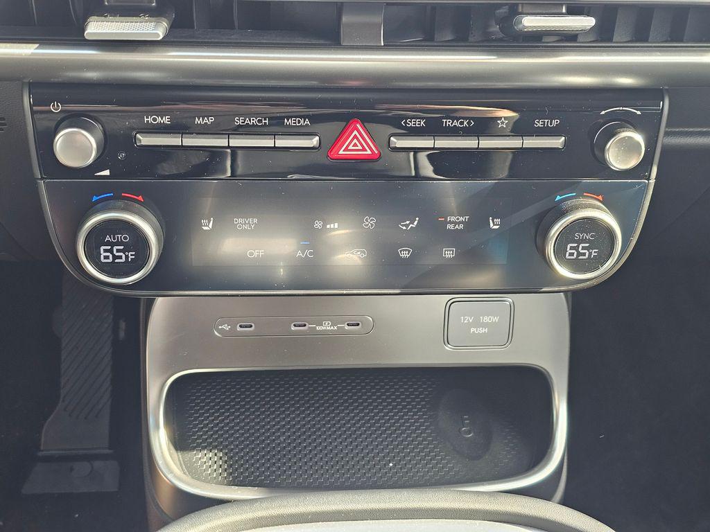 2026 Hyundai IONIQ 9 SE - Photo 33