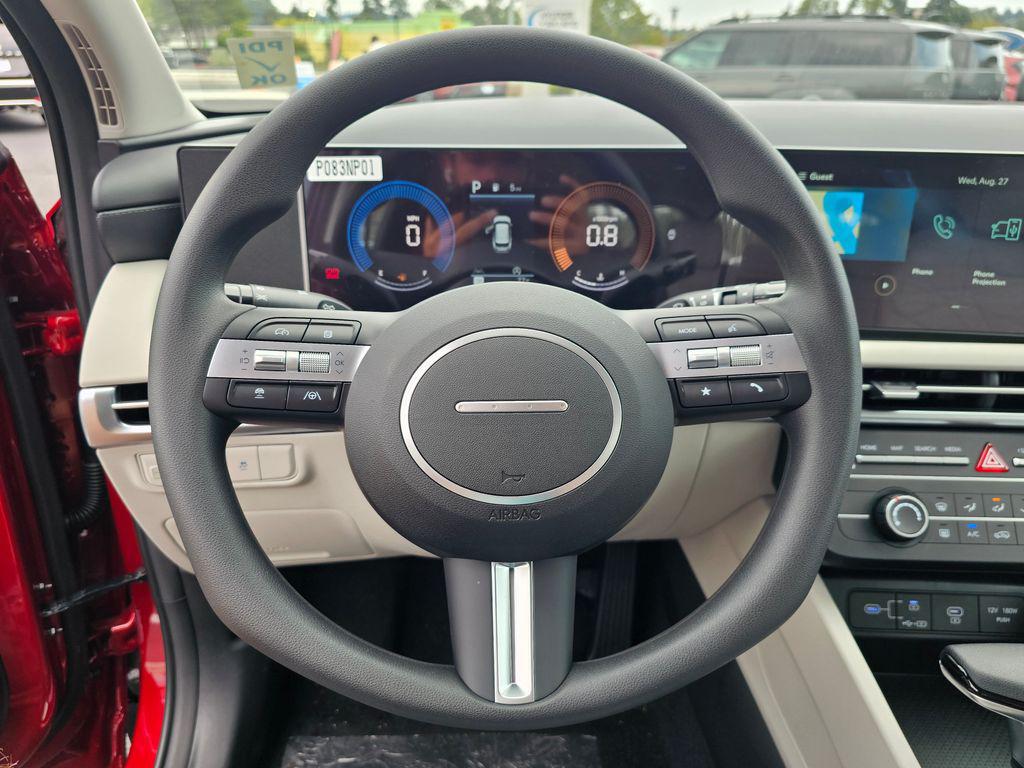 2025 Hyundai Tucson SE - Photo 24