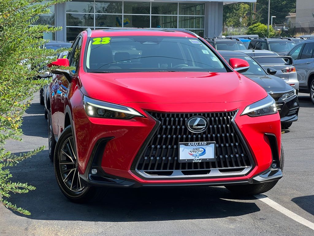 2023 Lexus NX Hybrid