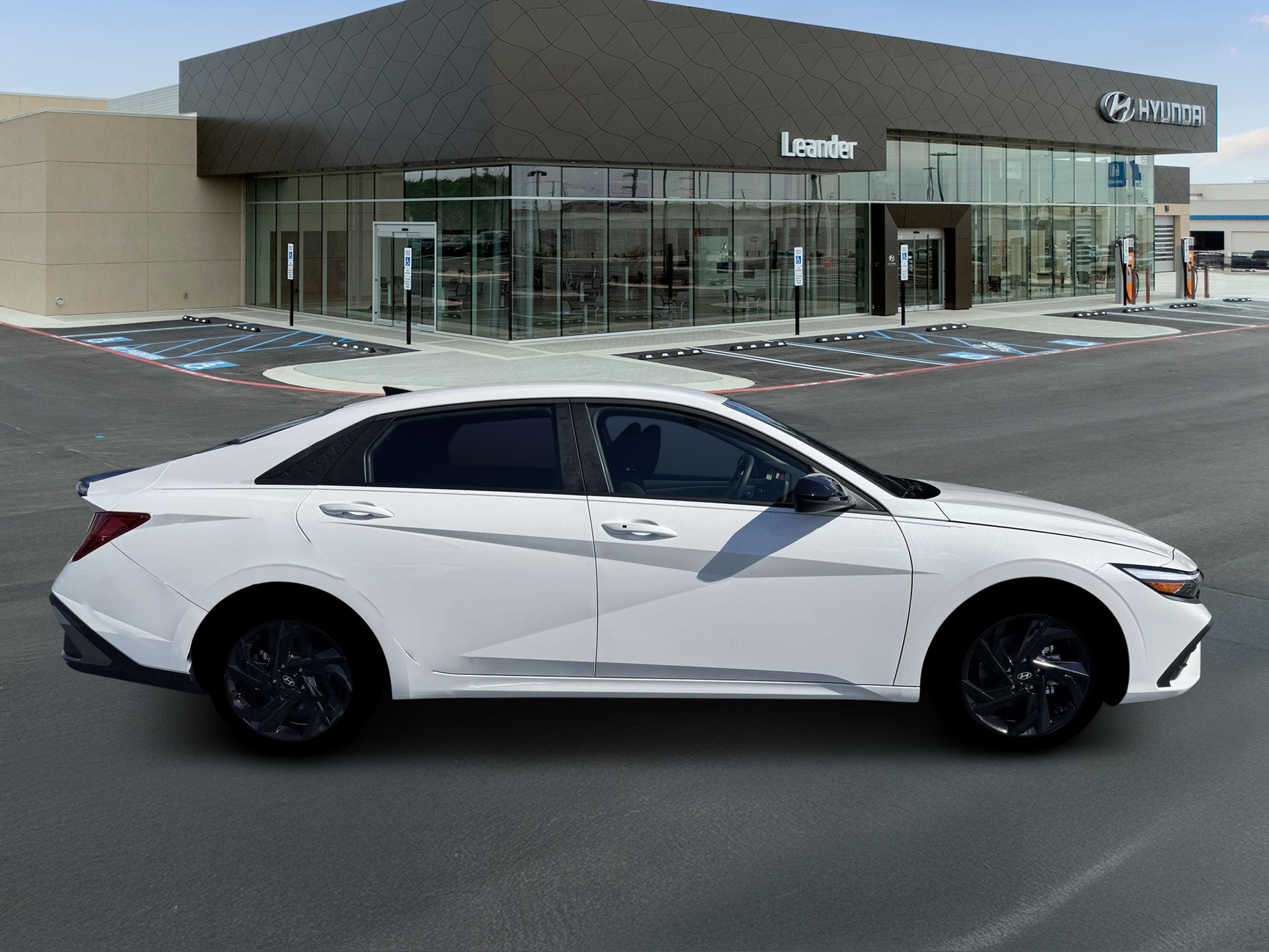 2026 Hyundai Elantra Blue - Photo 9