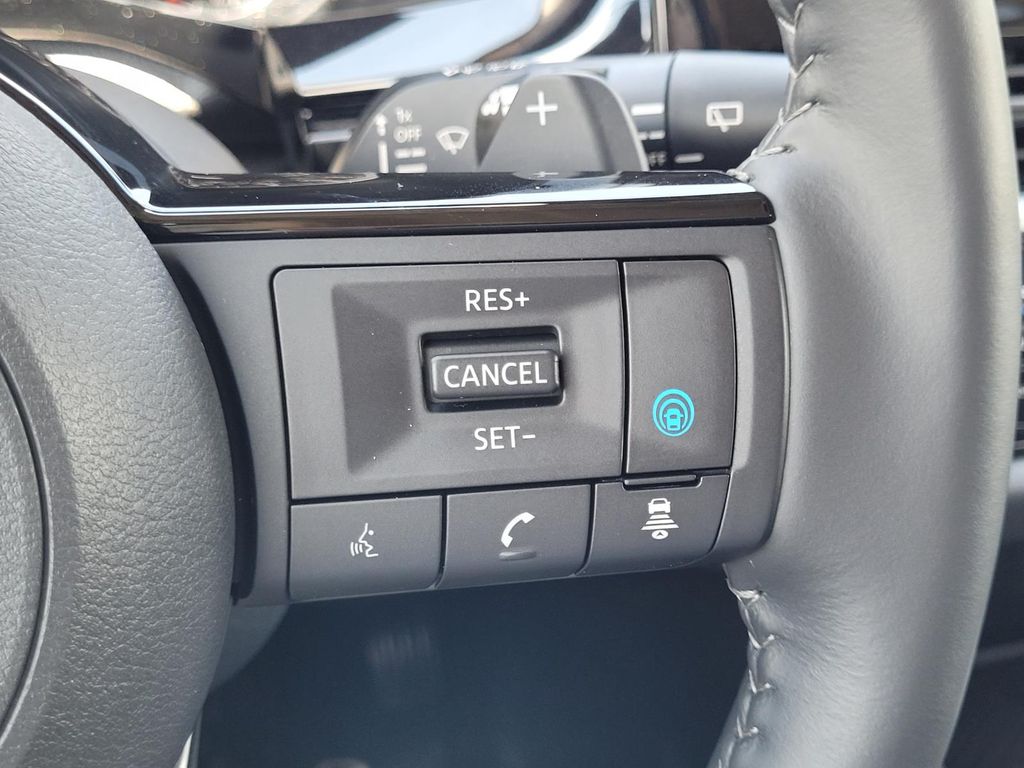 2023 Nissan Pathfinder SL - Photo 23