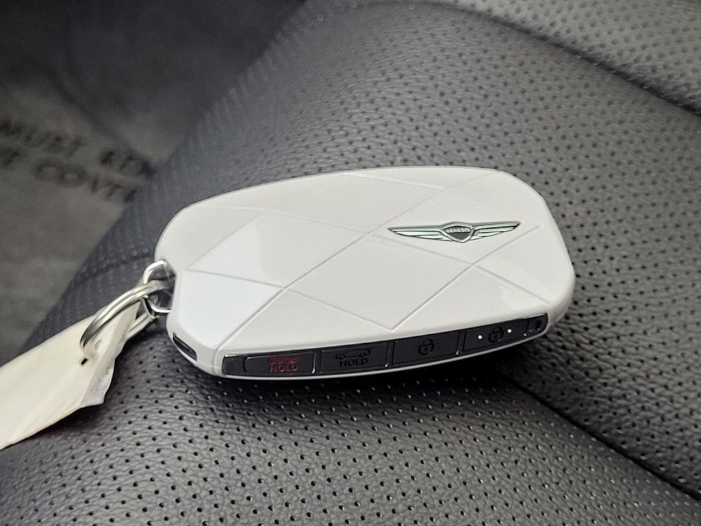 2025 GENESIS GV80 Standard - Photo 24