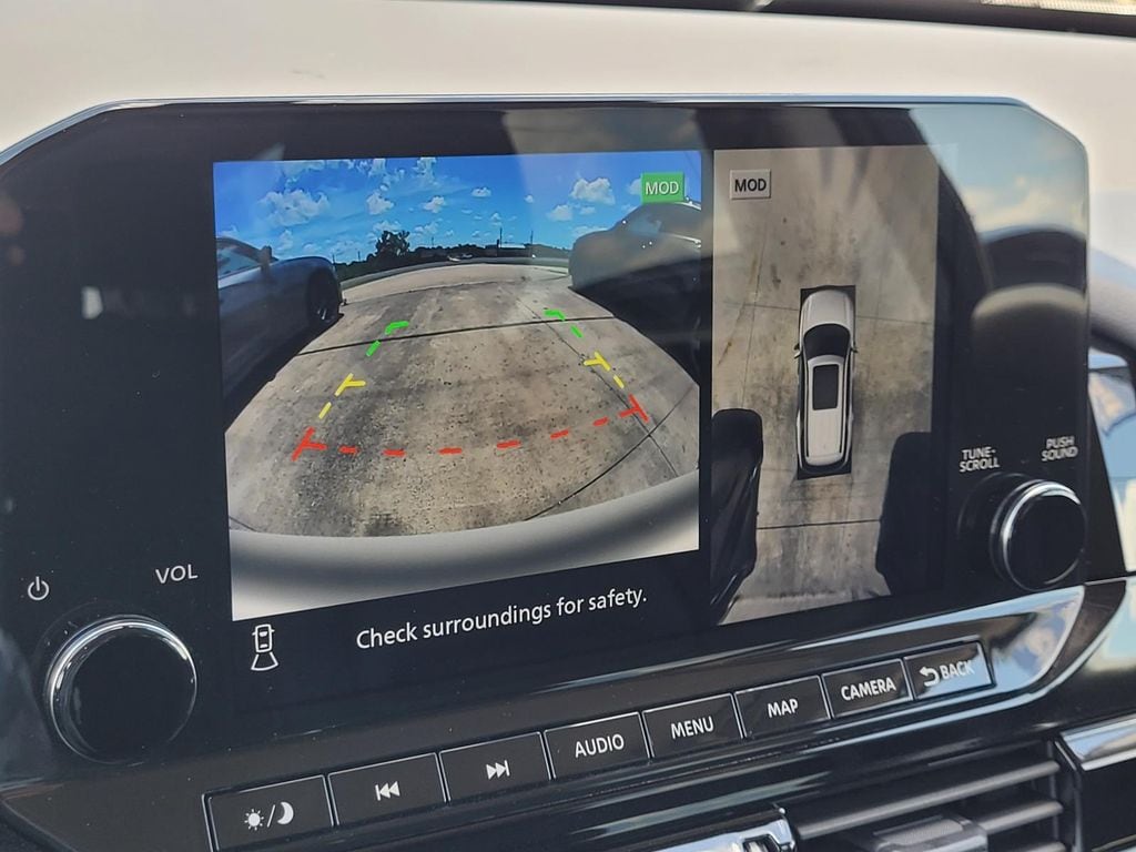 2023 Nissan Pathfinder SL - Photo 22