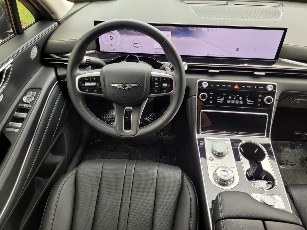 2025 GENESIS GV80 Standard - Photo 15