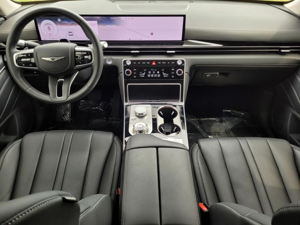 2025 GENESIS GV80 Standard - Photo 16