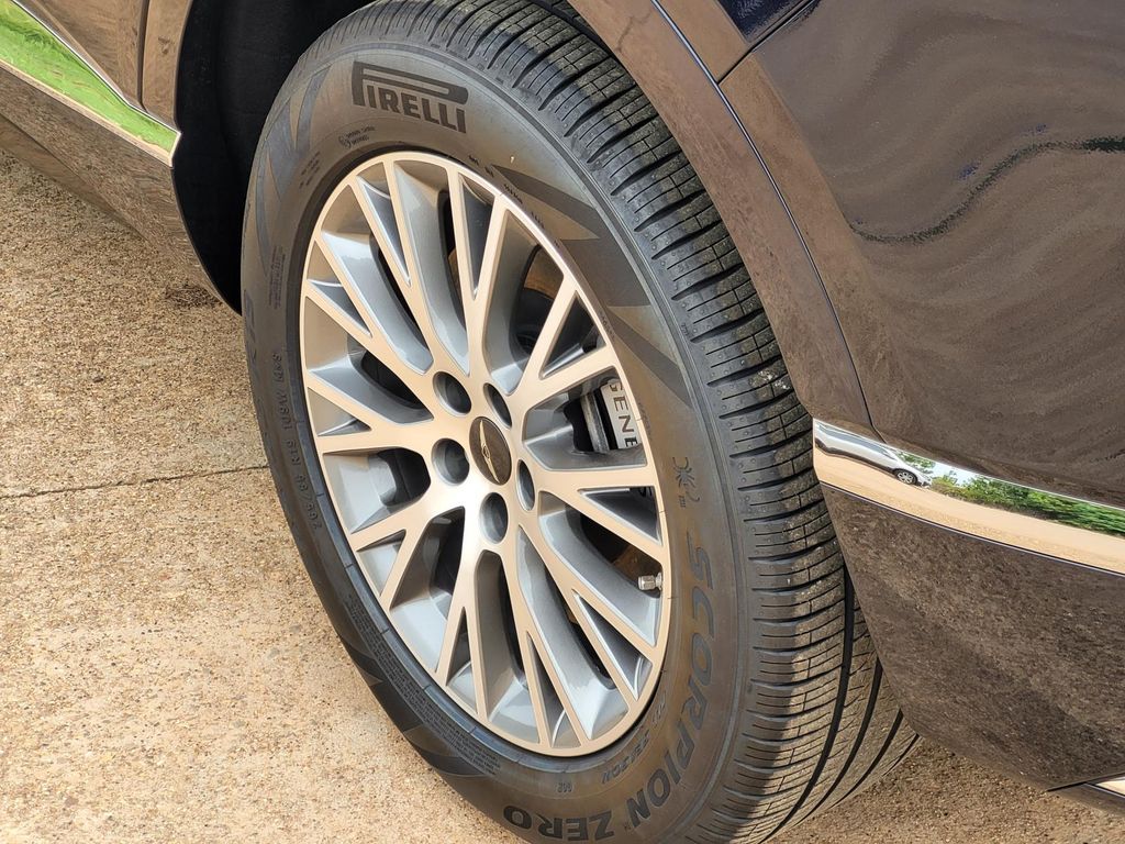 2025 GENESIS GV80 Standard - Photo 7