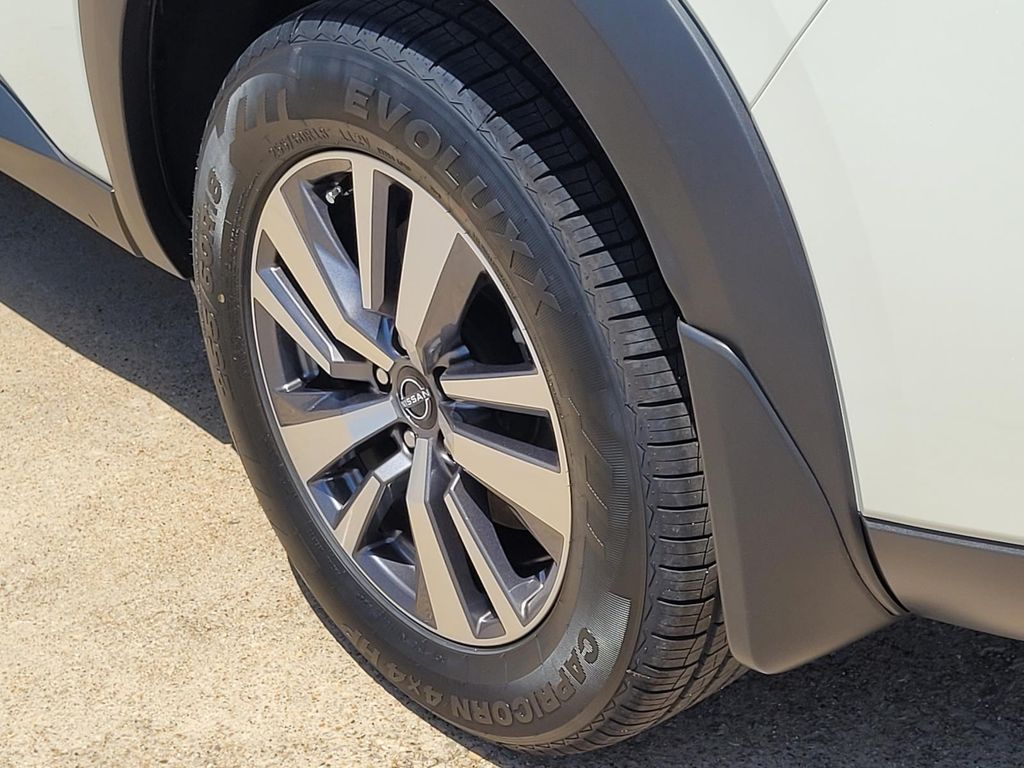2023 Nissan Pathfinder SL - Photo 7