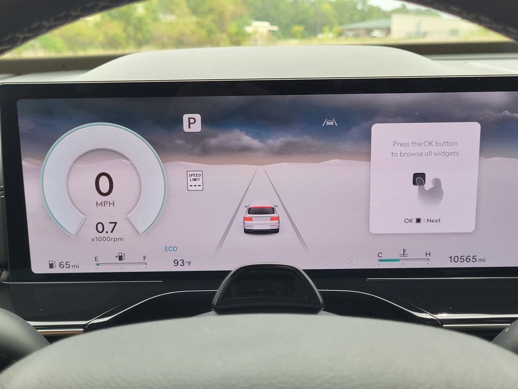2025 GENESIS GV80 Standard - Photo 23
