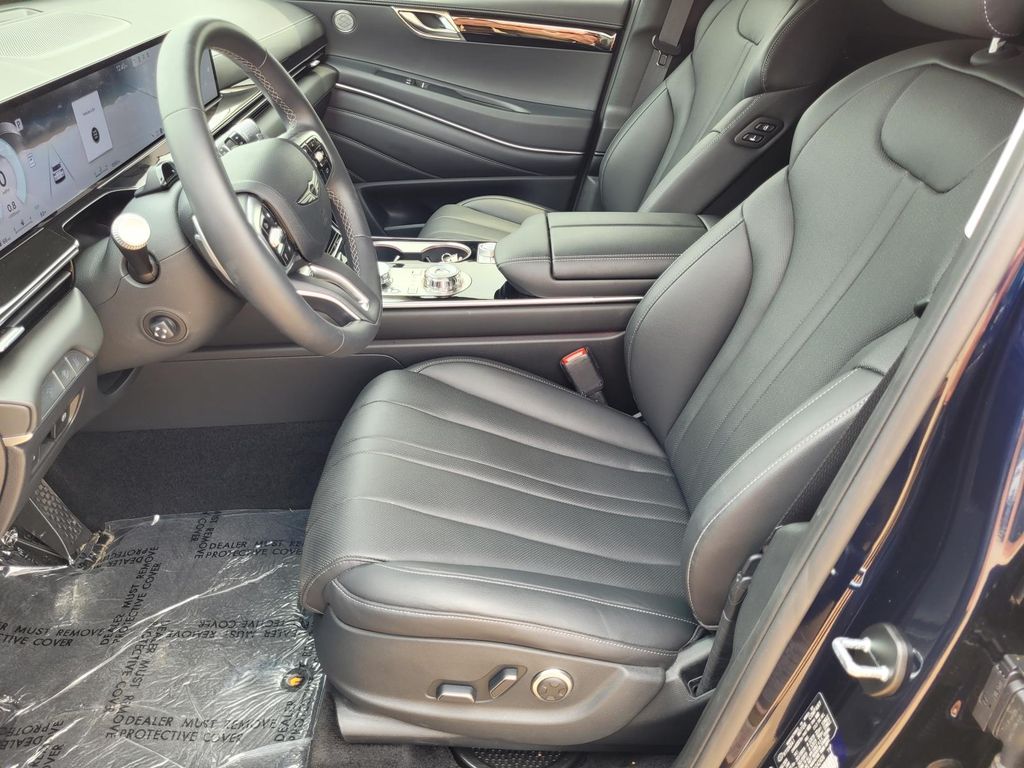 2025 GENESIS GV80 Standard - Photo 10