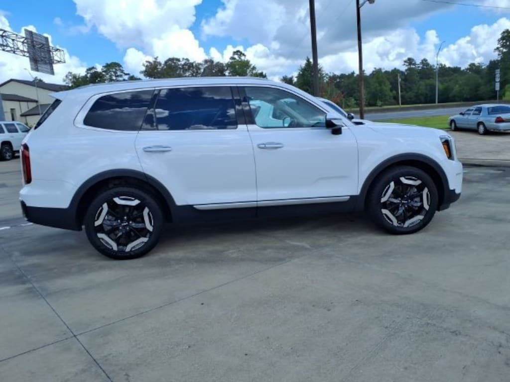 Used 2023 Kia Telluride S SUV