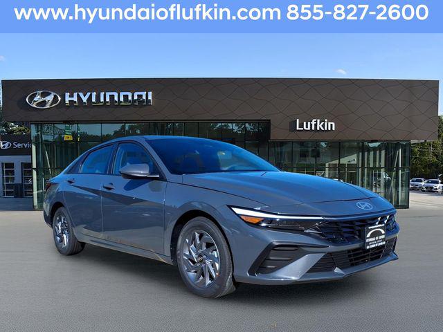  Hyundai Elantra Hybrid