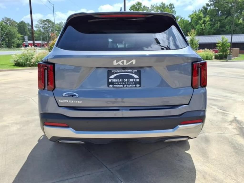 Used 2024 Kia Sorento SX SUV