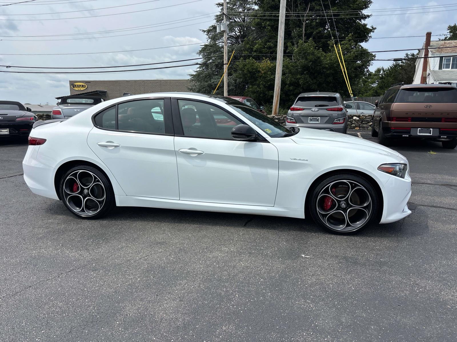 2022 Alfa Romeo Giulia Ti Veloce - Photo 6