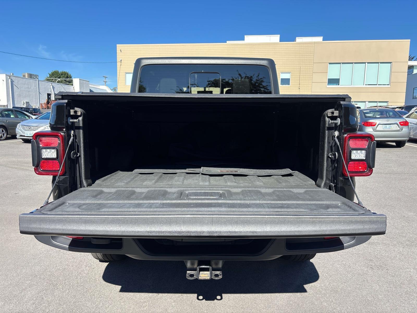 2020 Jeep Gladiator Overland - Photo 9