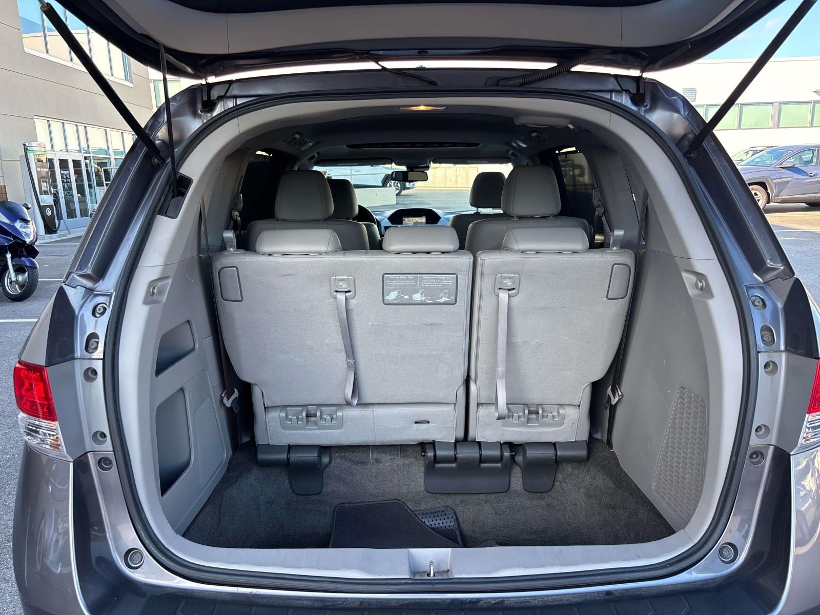 2015 Honda Odyssey EX-L - Photo 15