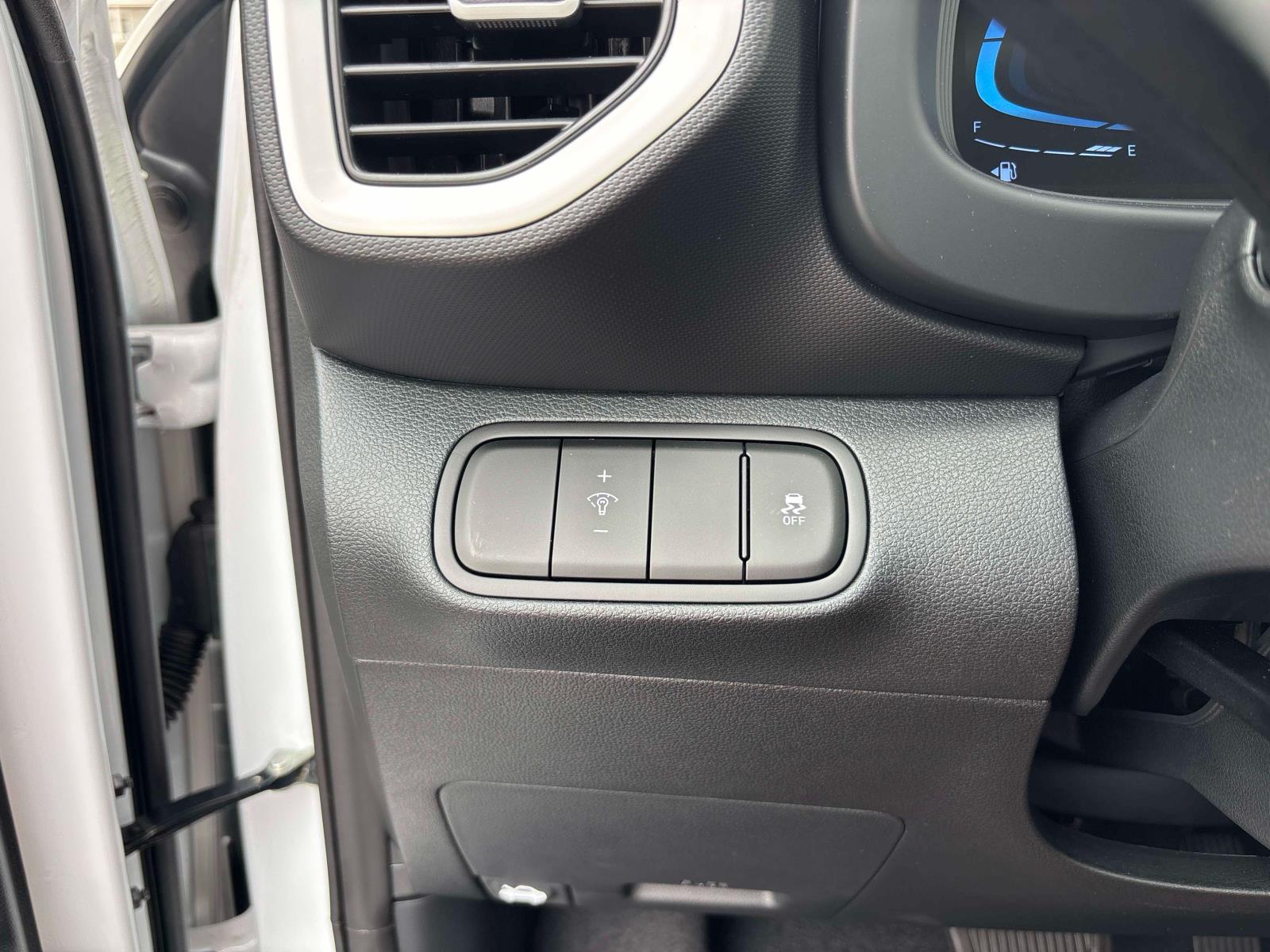 2026 Hyundai Venue SEL - Photo 15