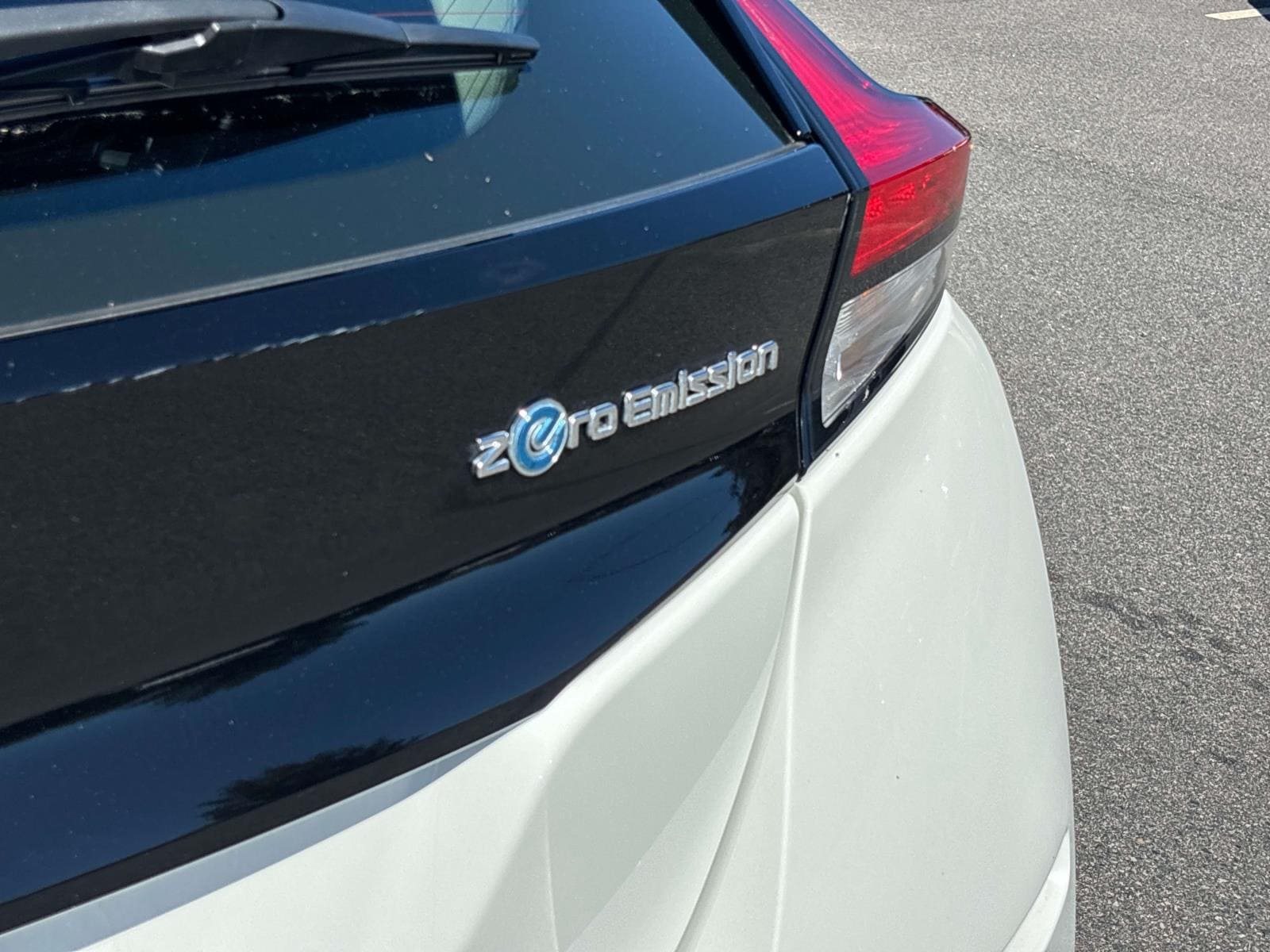2021 Nissan Leaf S - Photo 28