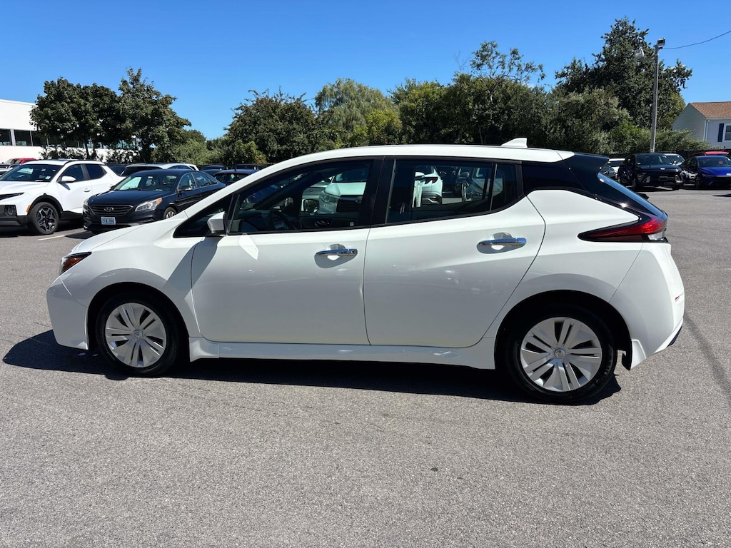 Used 2021 Nissan LEAF S Hatchback