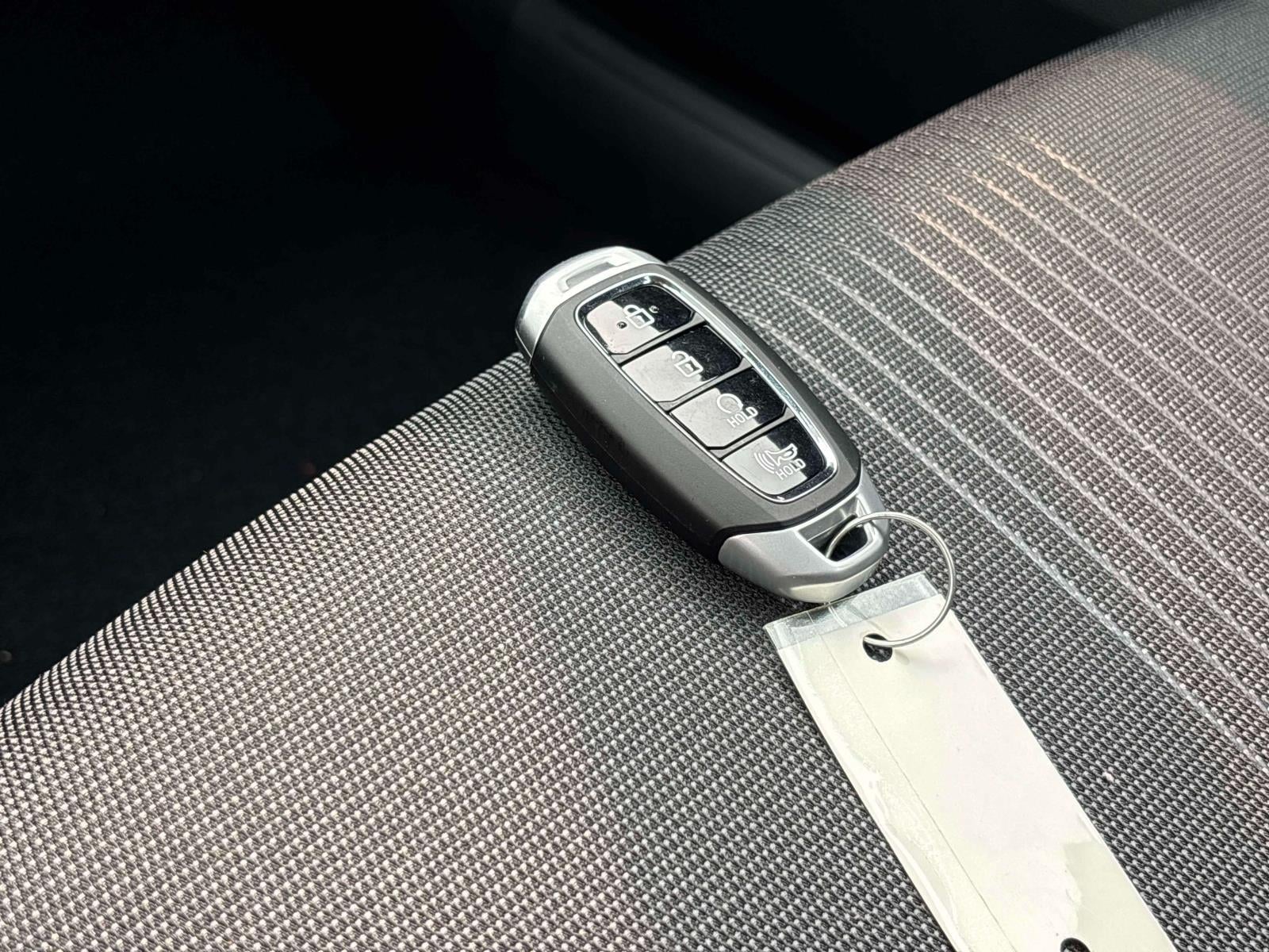 2026 Hyundai Venue SEL - Photo 24