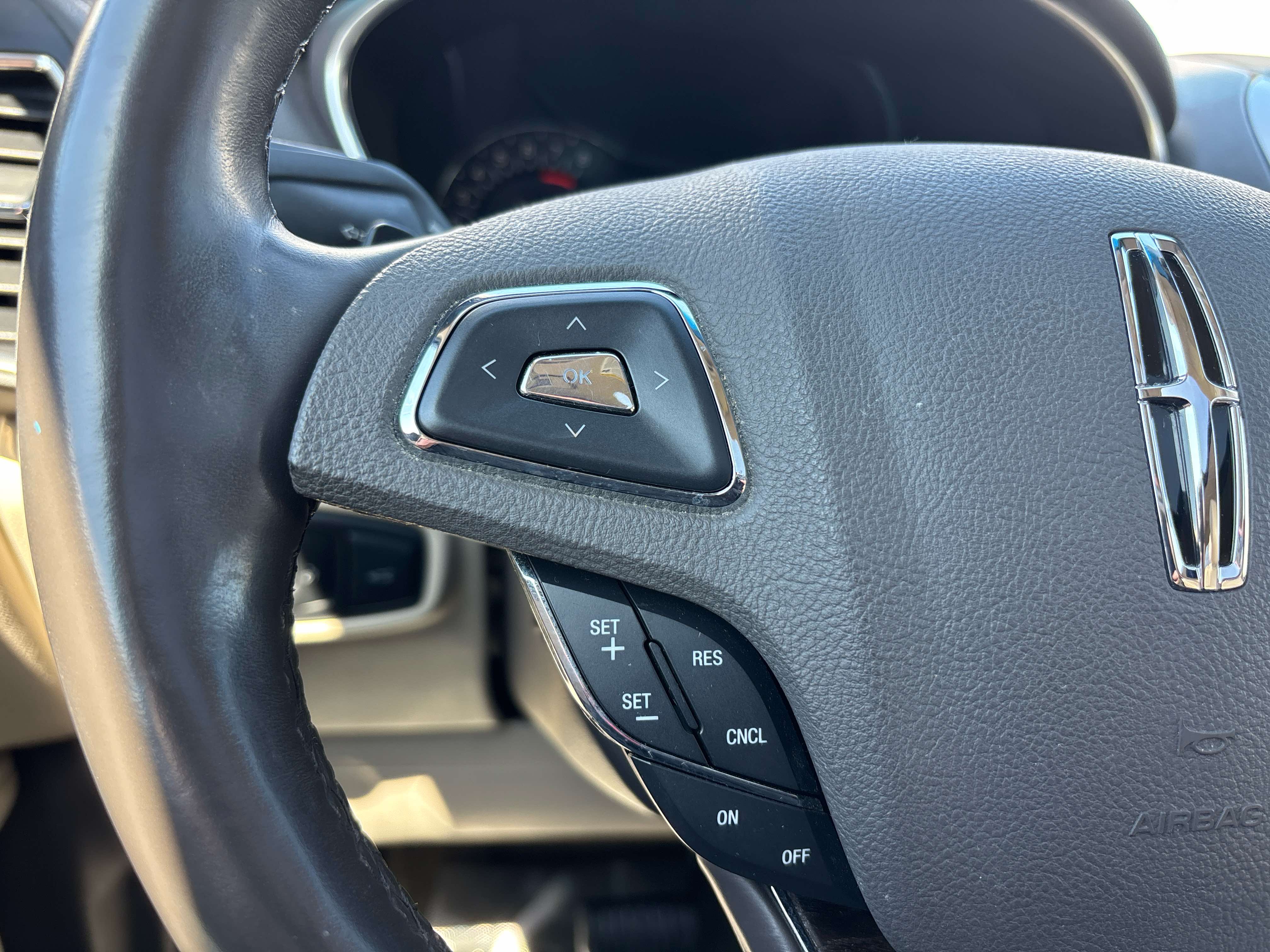 2017 Lincoln MKX Reserve - Photo 17