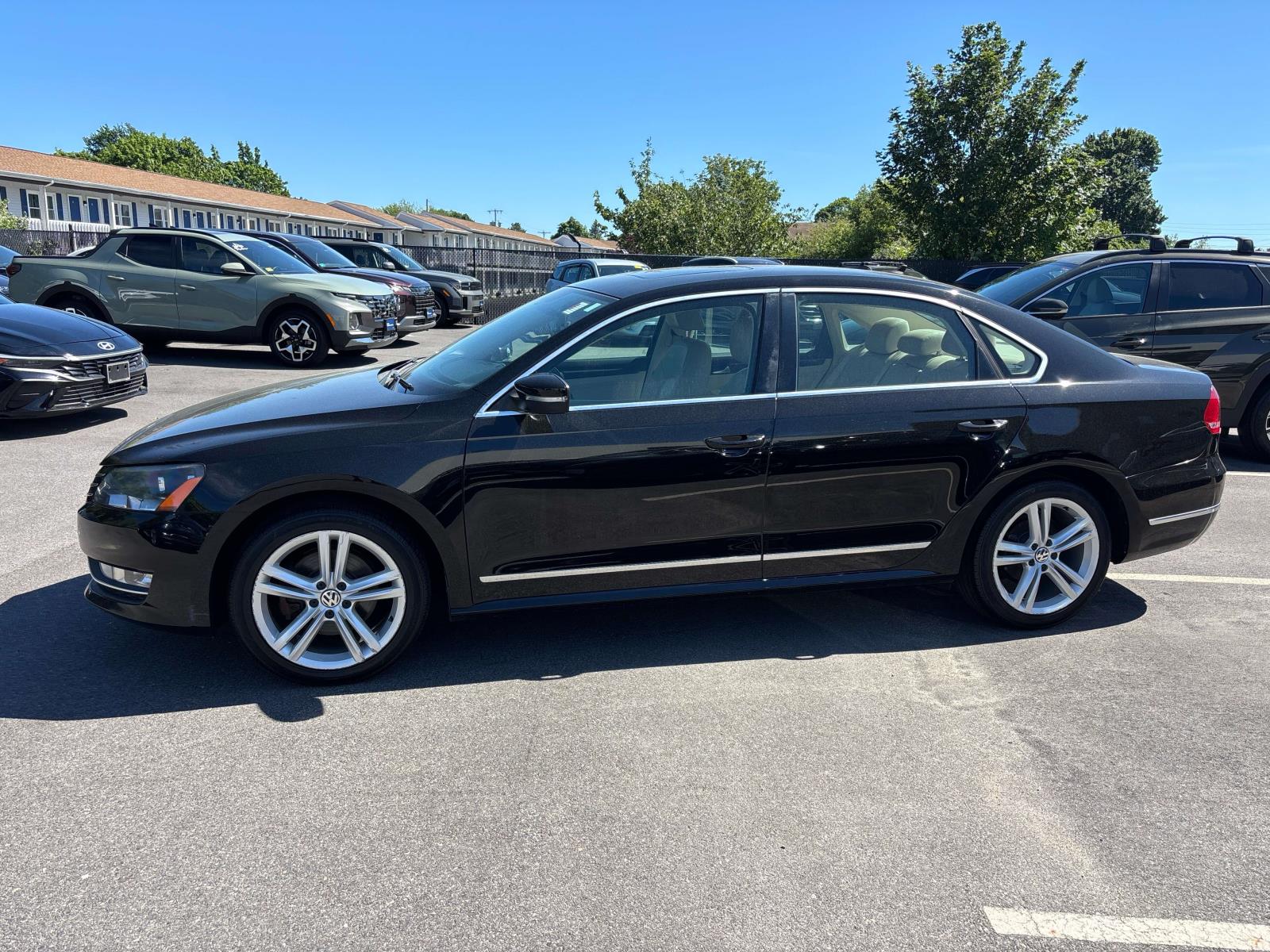 Used 2014 Volkswagen Passat SEL Premium with VIN 1VWCN7A37EC027263 for sale in Middletown, RI