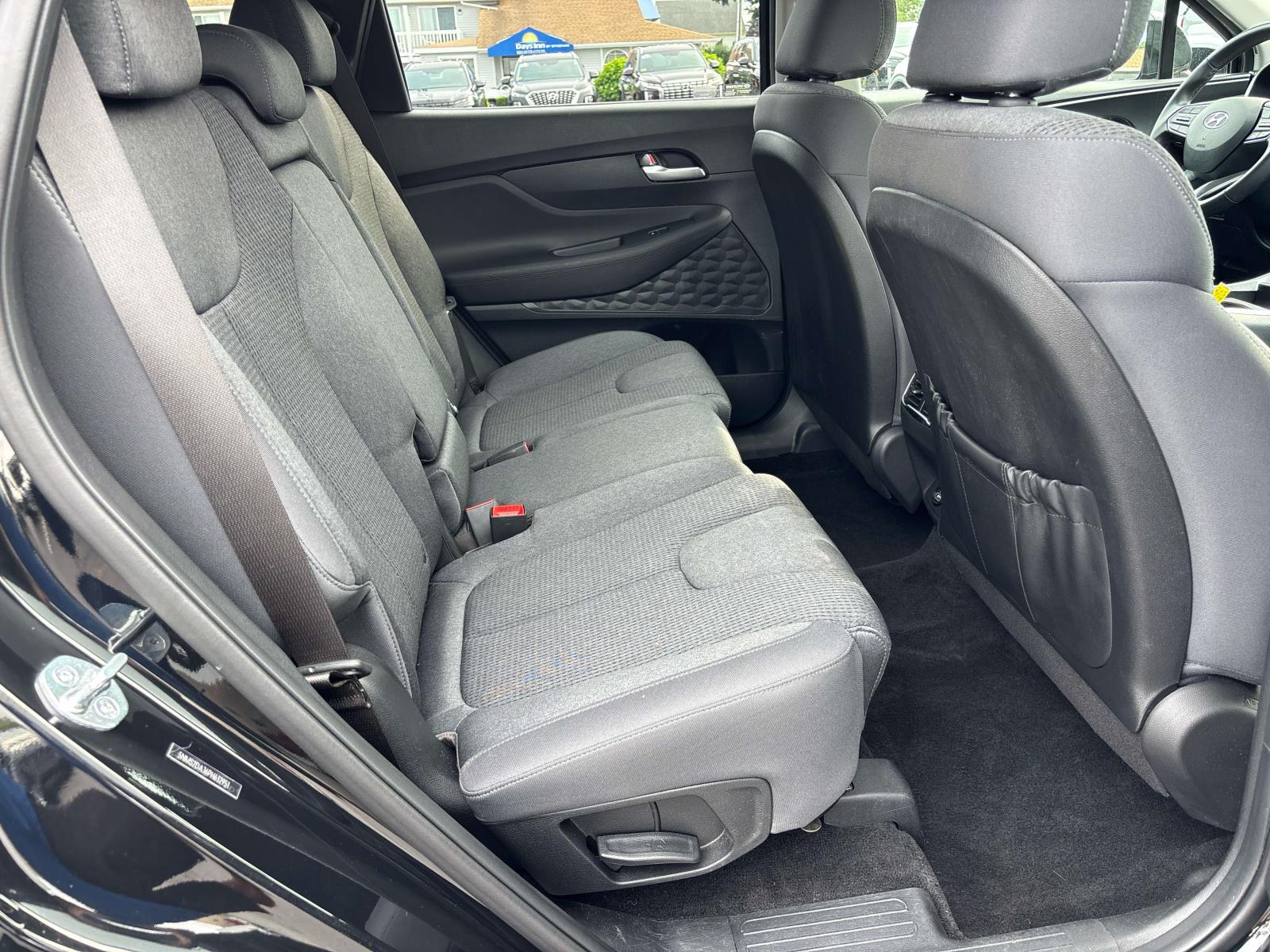 2023 Hyundai Santa Fe SEL - Photo 17