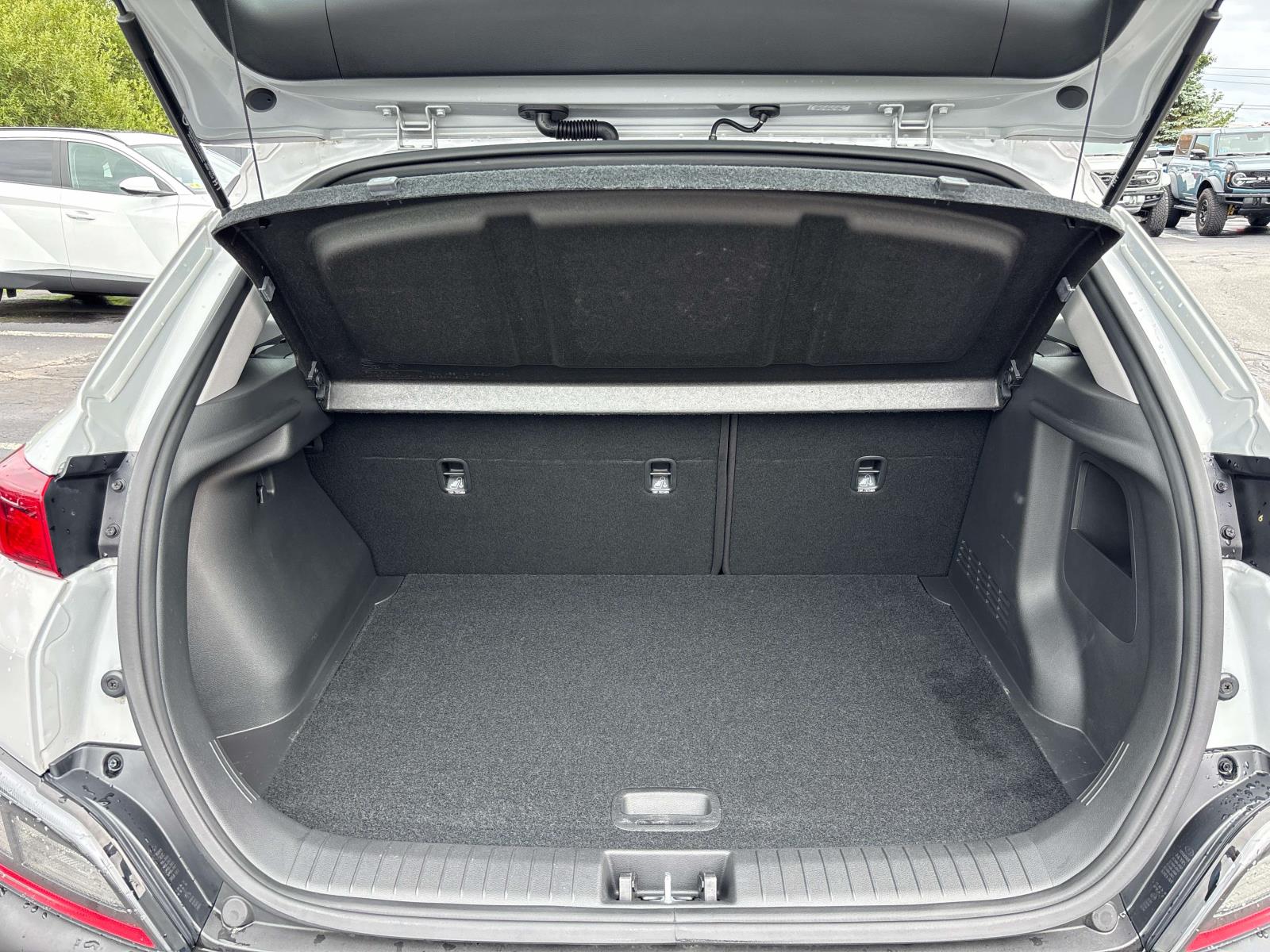 2022 Hyundai Kona SE - Photo 13