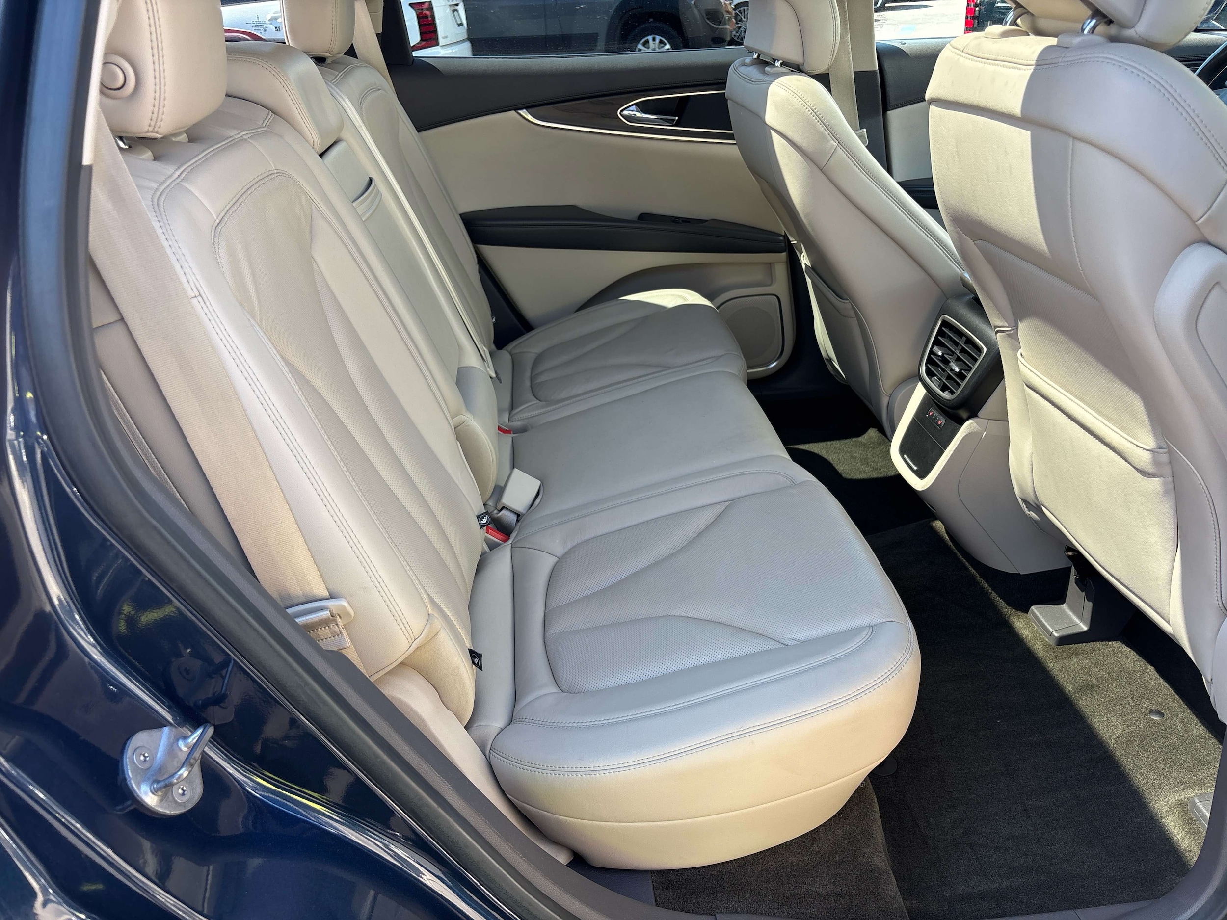 2017 Lincoln MKX Reserve - Photo 13