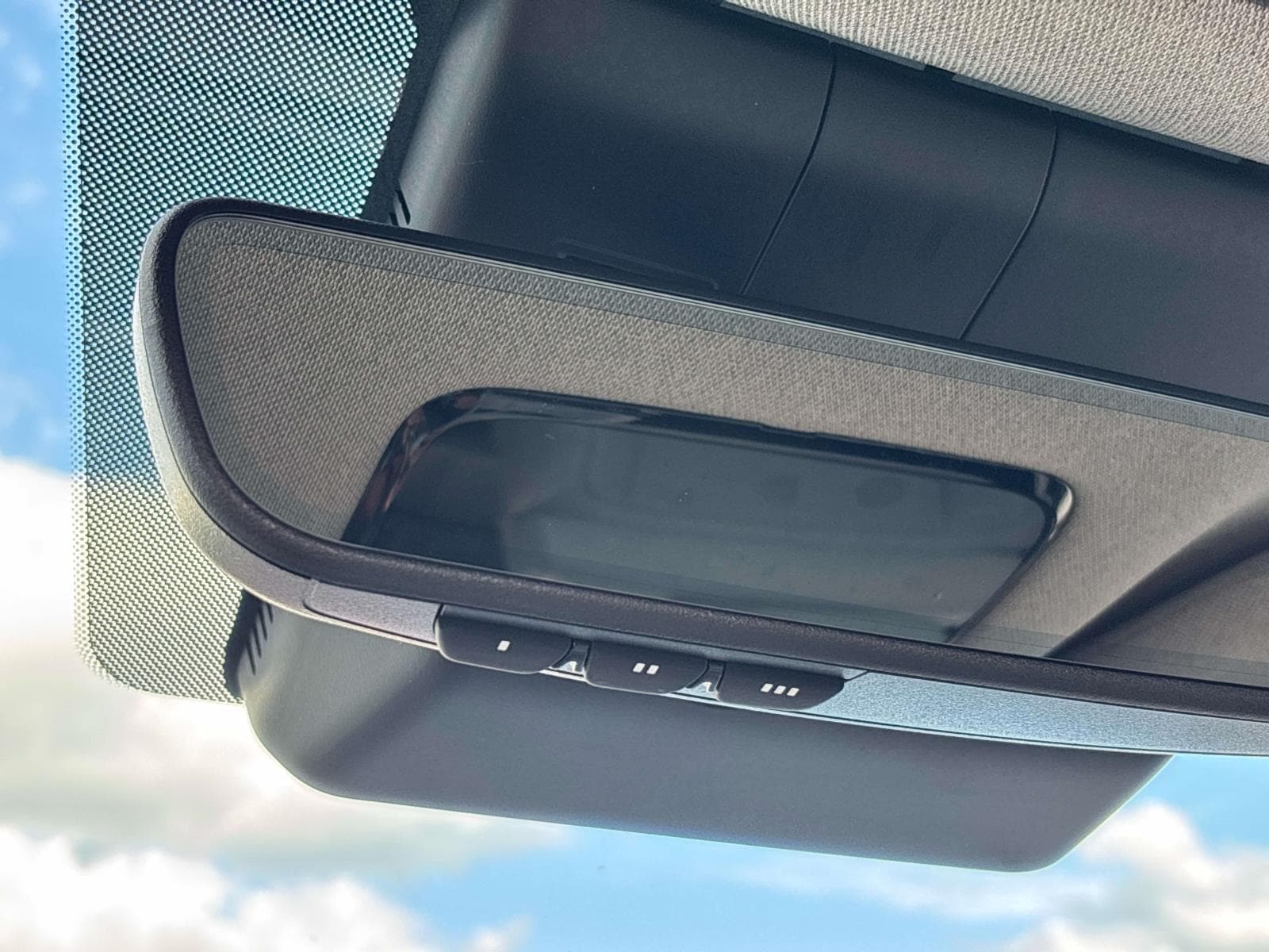 2024 Hyundai Santa Fe Limited - Photo 31