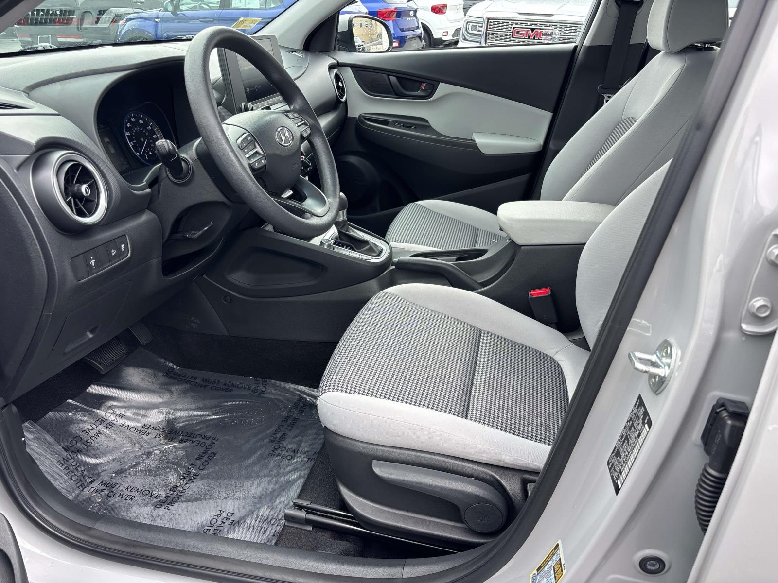 2022 Hyundai Kona SE - Photo 10