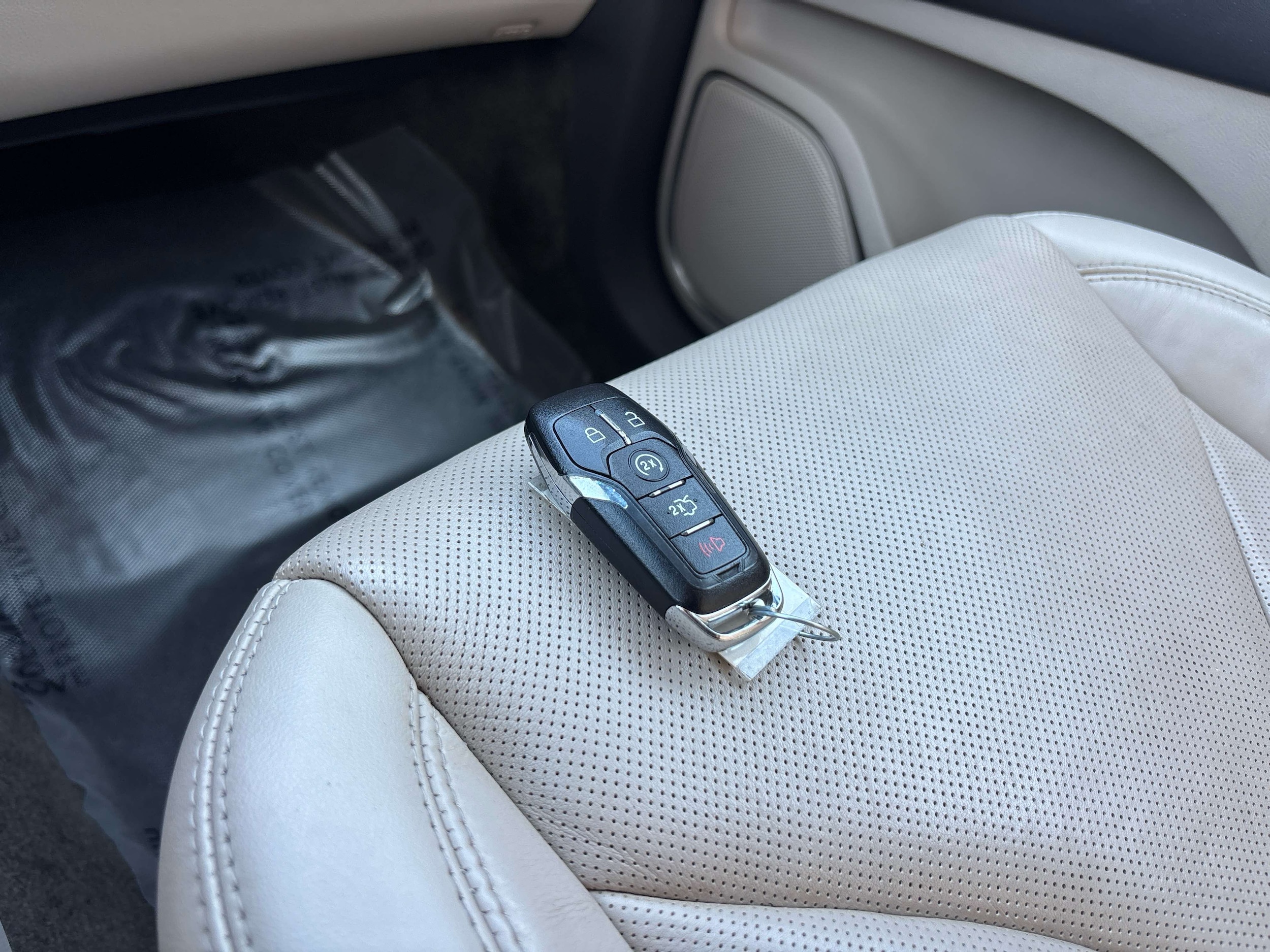 2017 Lincoln MKX Reserve - Photo 25