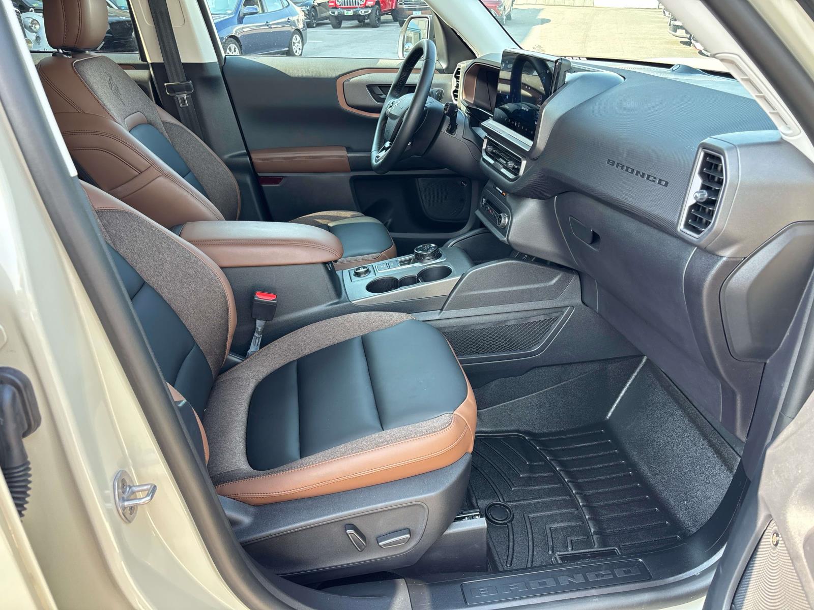 2025 Ford Bronco Sport Outer Banks - Photo 14