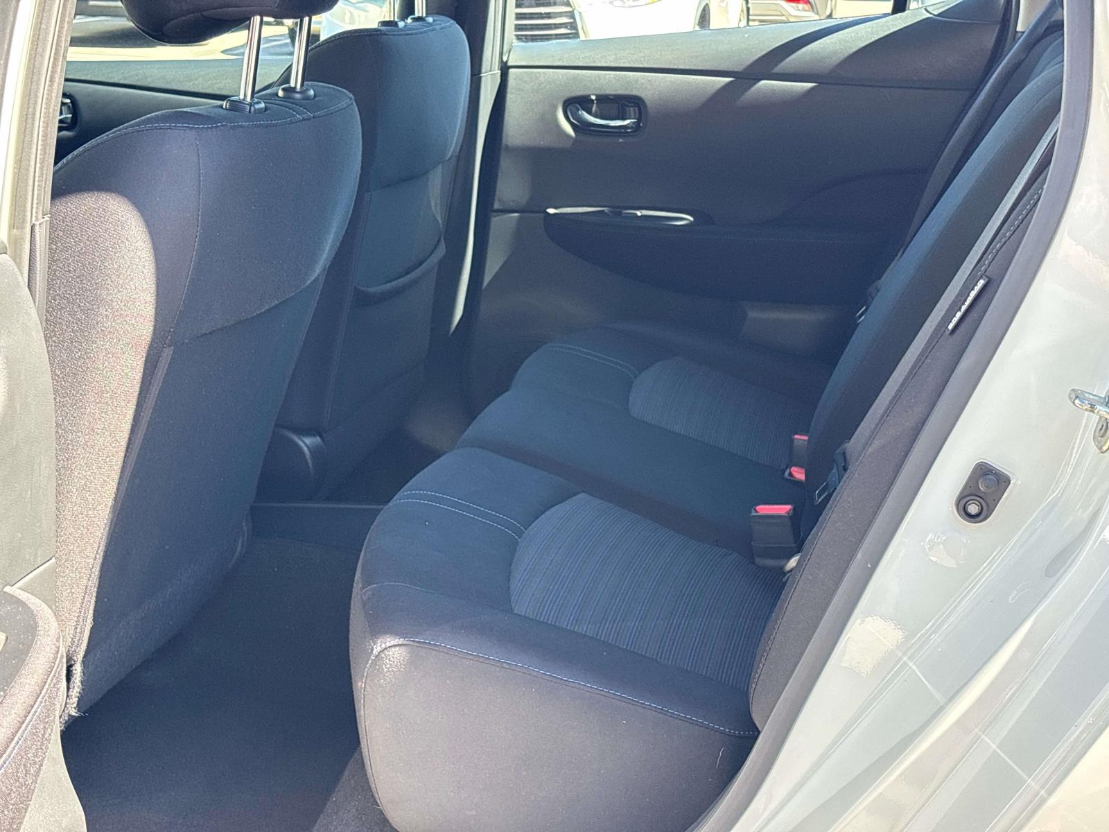 2021 Nissan Leaf S - Photo 9