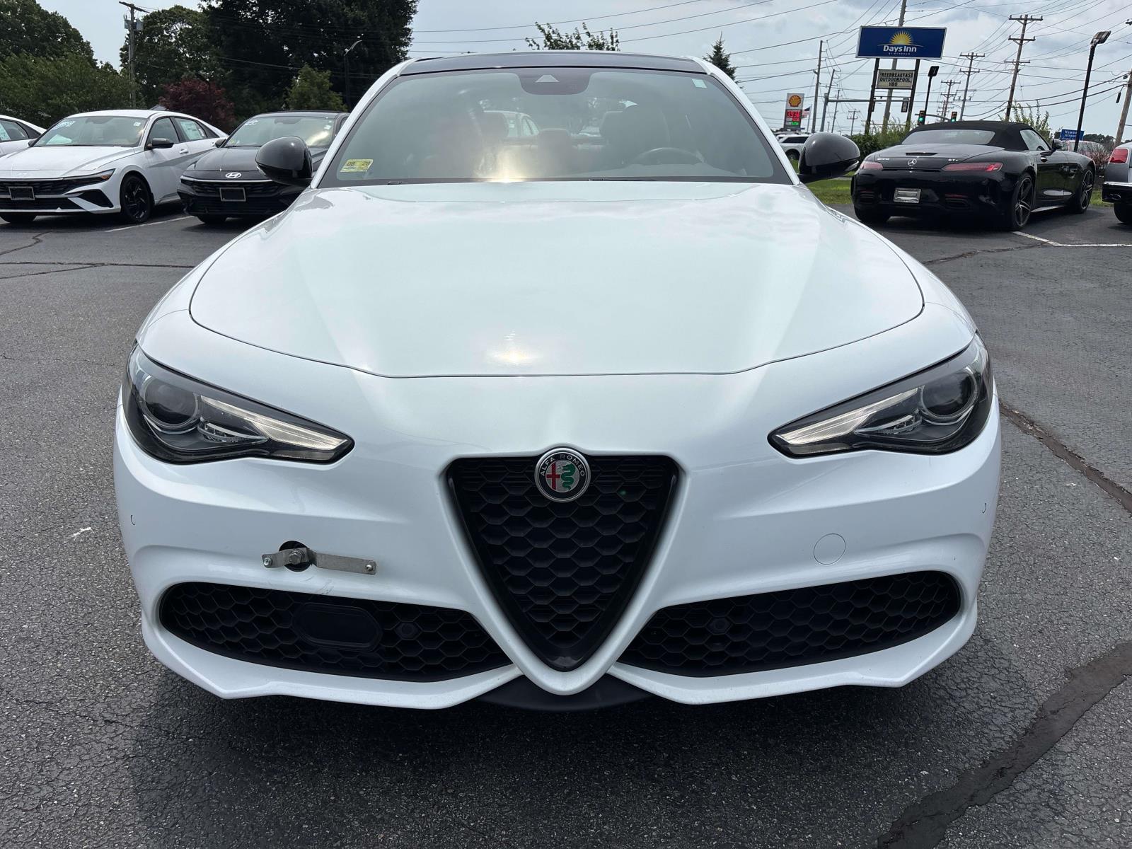 2022 Alfa Romeo Giulia Ti Veloce - Photo 8