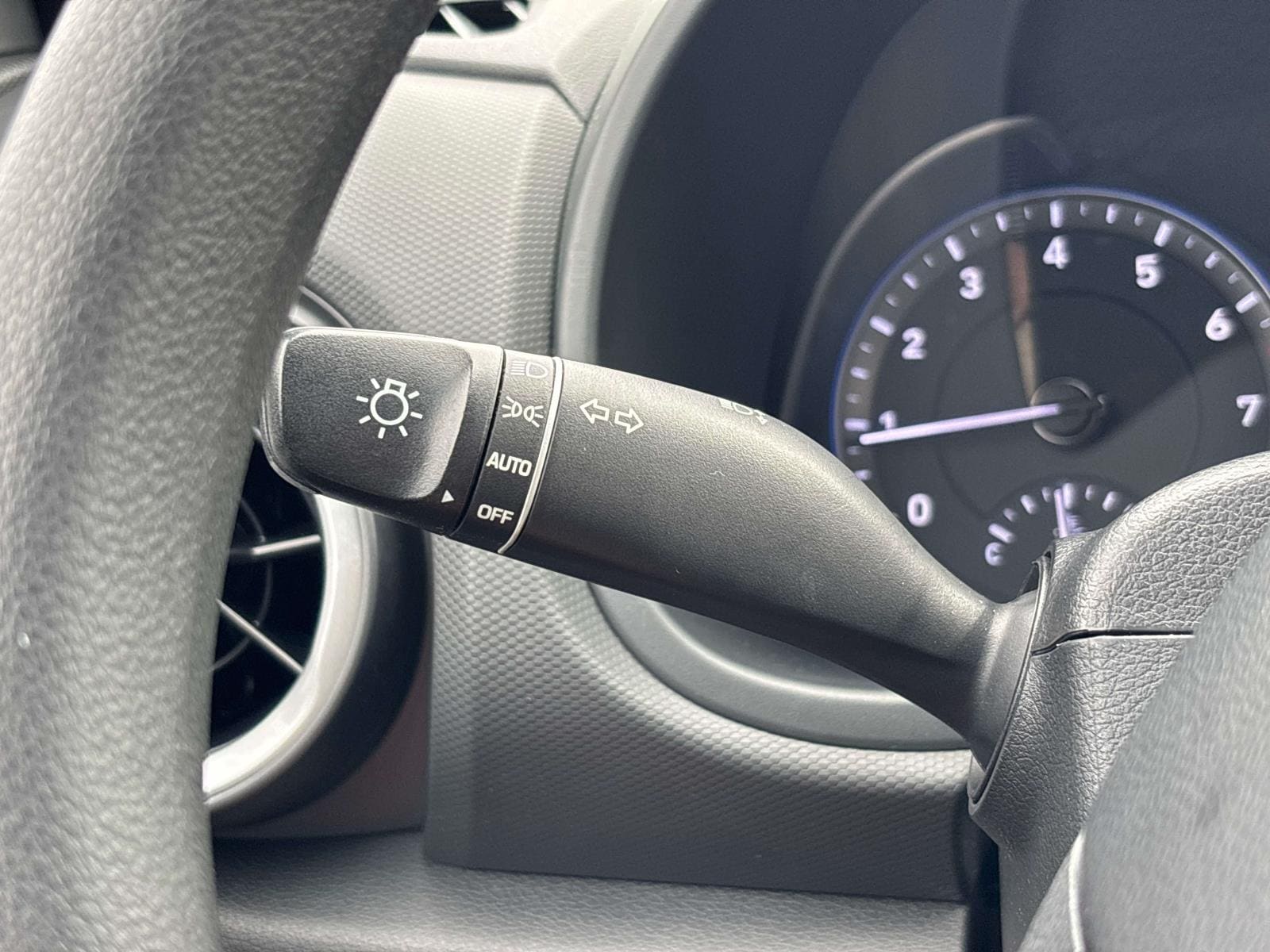 2022 Hyundai Kona SE - Photo 27