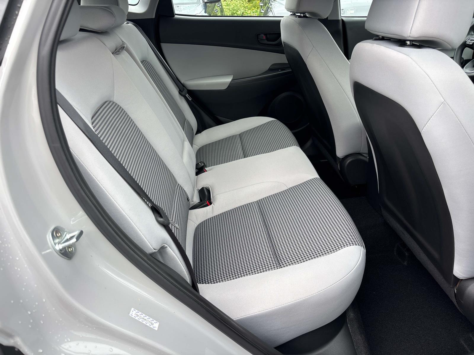 2022 Hyundai Kona SE - Photo 14