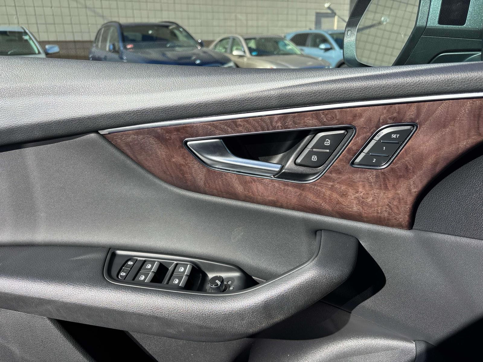 2019 Audi Q8 Premium Plus - Photo 16