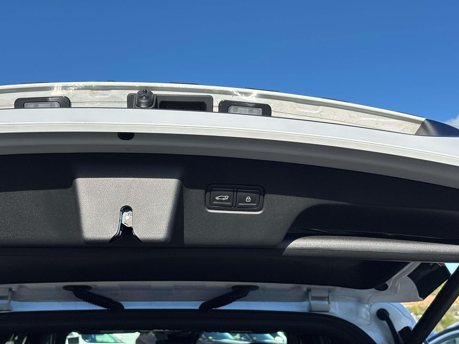 2026 Hyundai Palisade XRT Pro - Photo 16