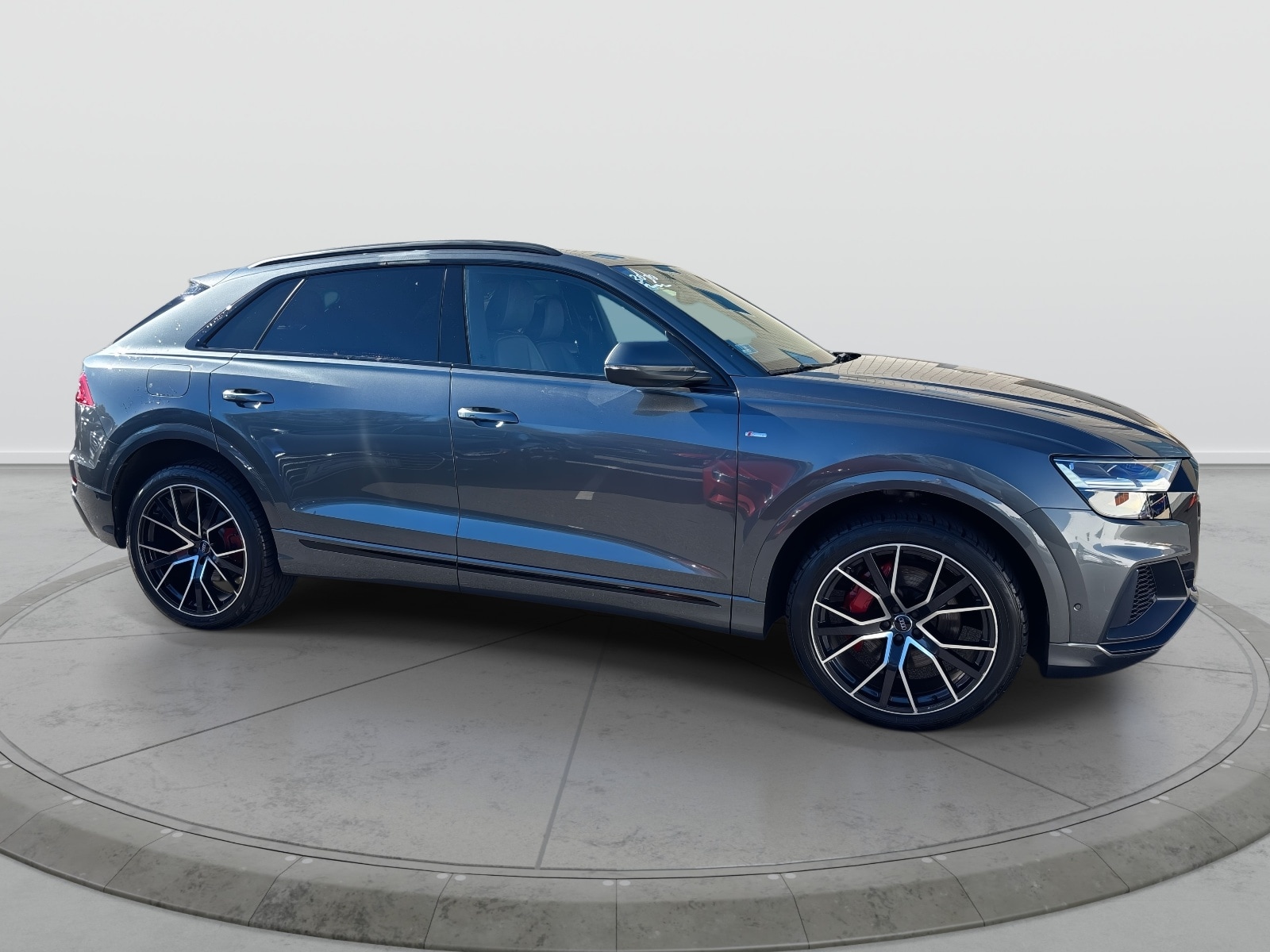 2019 Audi Q8 Premium Plus - Photo 4