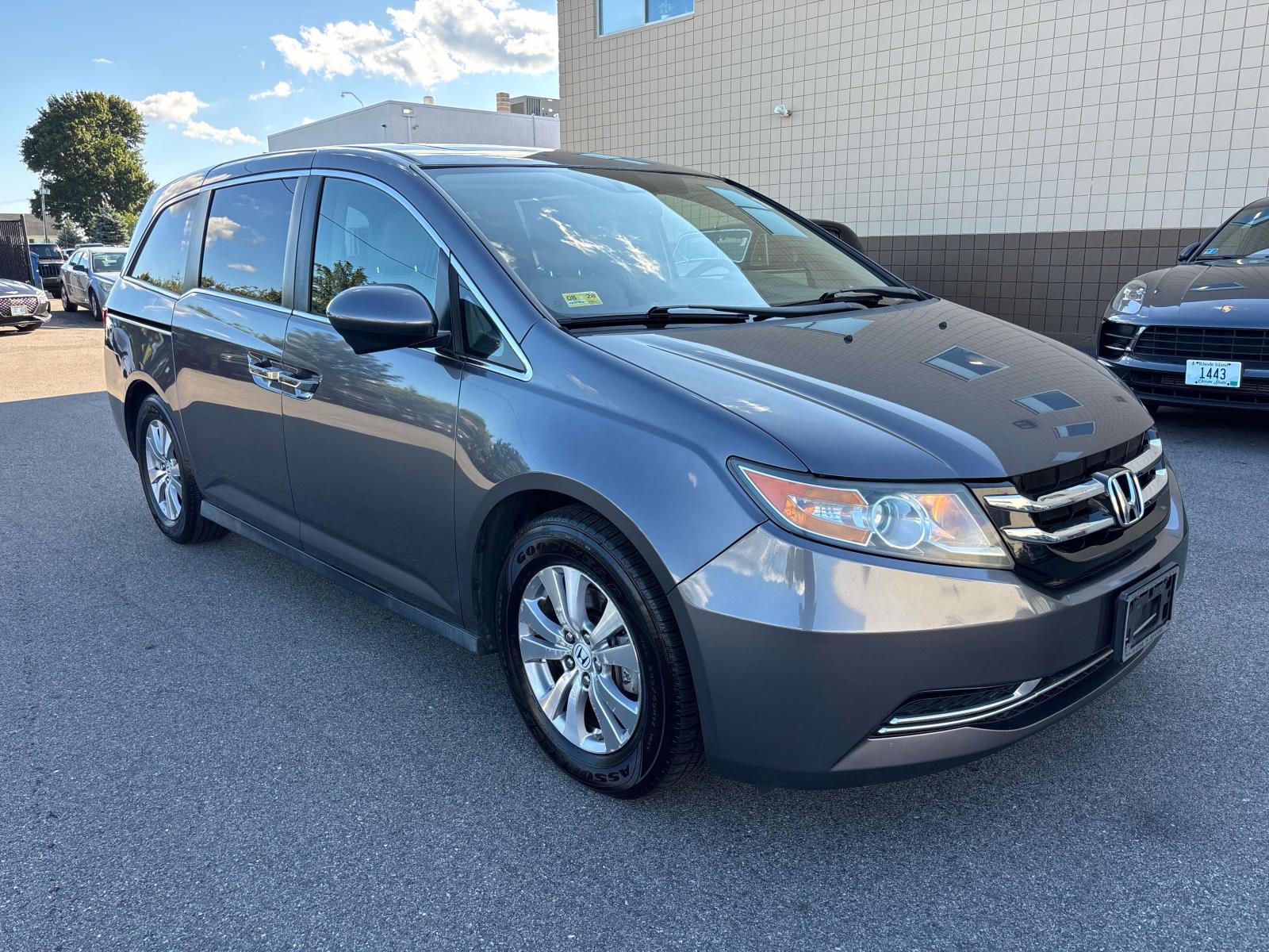 2015 Honda Odyssey EX-L - Photo 6