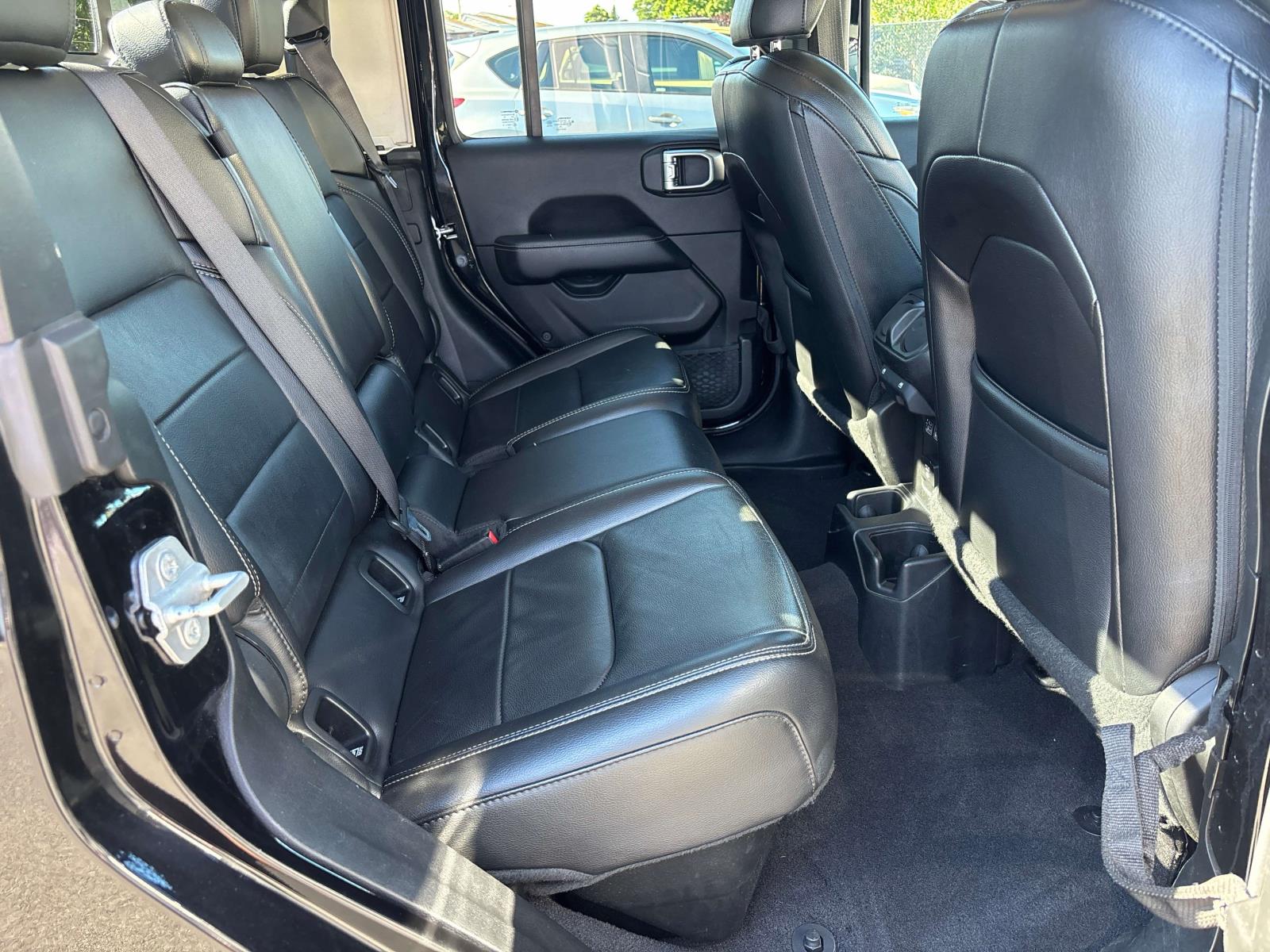 2020 Jeep Gladiator Overland - Photo 10