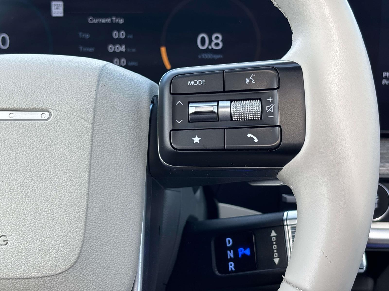 2024 Hyundai Santa Fe Limited - Photo 33