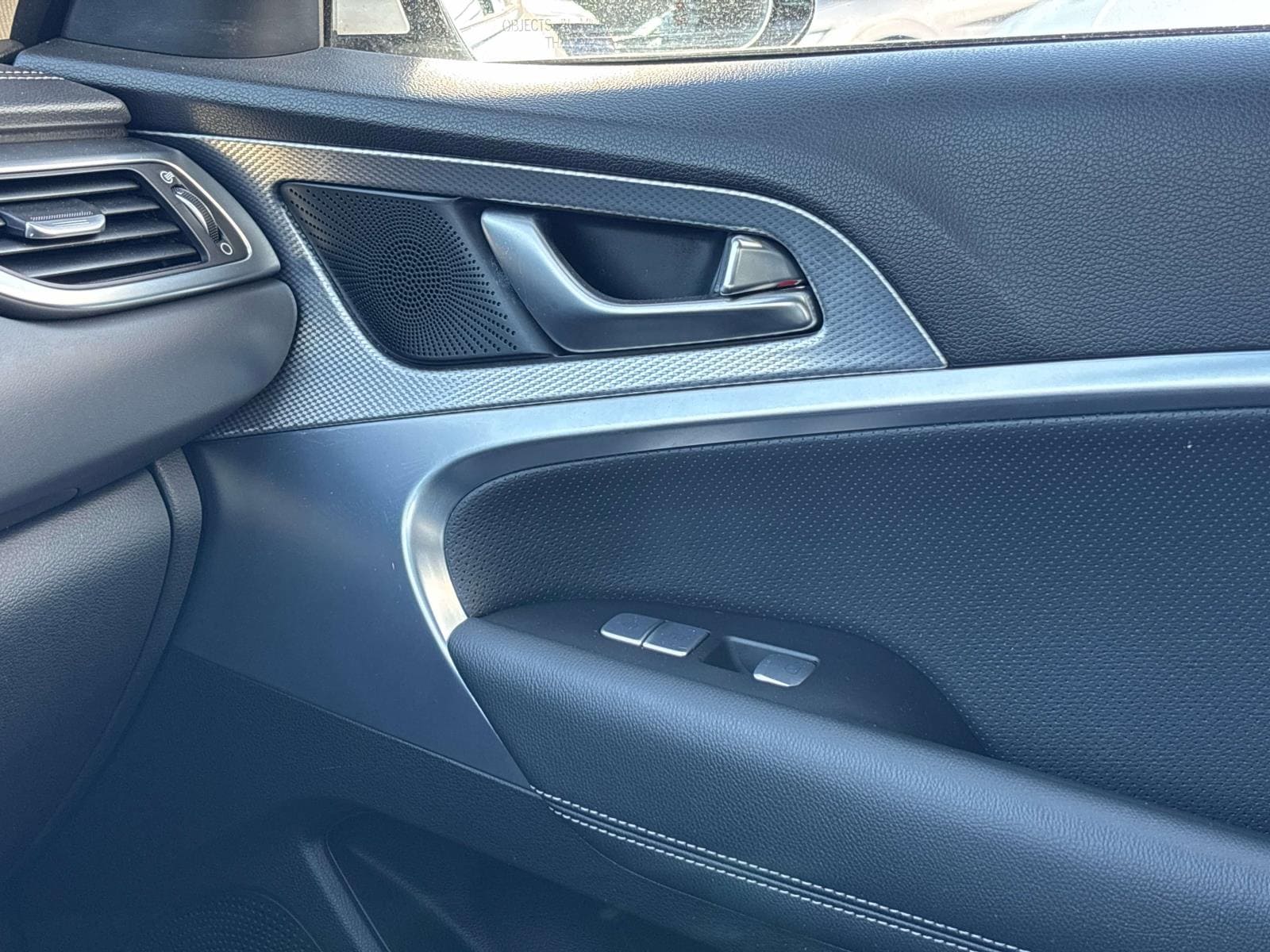 2022 GENESIS G70 Standard - Photo 25