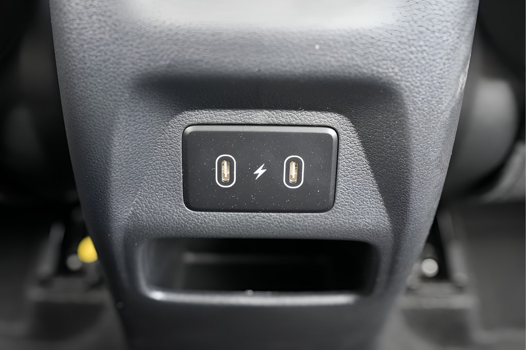 2026 Hyundai Venue SEL - Photo 17