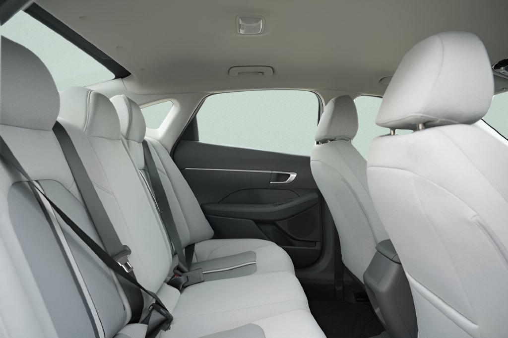 2022 Hyundai Sonata SE - Photo 13