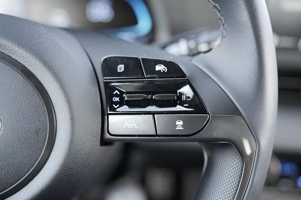 2026 Hyundai Elantra SEL - Photo 25